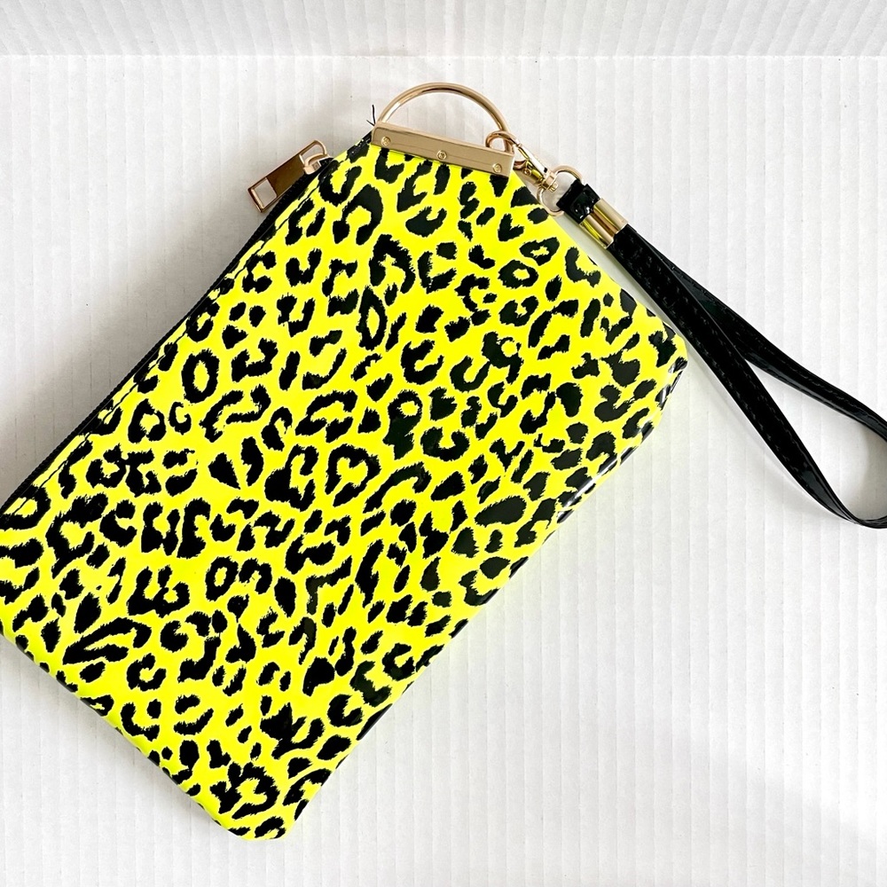 Neon Yellow Leopard Bag Clutch NWOT - Picture 6 of 7